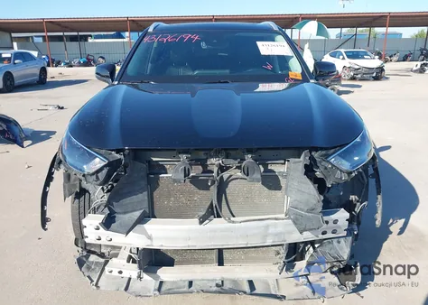 2022 Toyota Highlander Xle из США, поврежденный, VIN 5TDGZRAH8NS122199